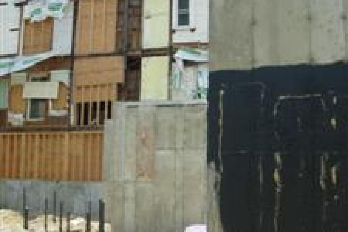 Angle of Wall Construction